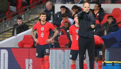 英超光环下的英格兰，友谊赛“现形记”让谁尴尬？|国家队|角球|战术|俱乐部|联赛_新浪体育_新浪新闻