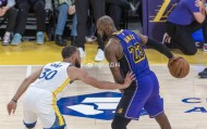 开云体育官方网站-没有詹姆斯库里创28年收视纪录！NBA终于等来新时代，文班新门面|斯蒂芬·库里|文班亚马|圣安东尼奥马刺队|俄克拉荷马雷霆队|NBA季后赛_新浪体育_新浪新闻
