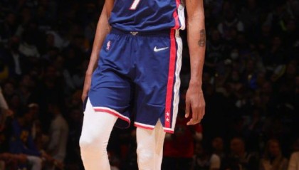 开云体育网页登陆-第三节8中0落回凡间 杜兰特打出赛季最低迷一战