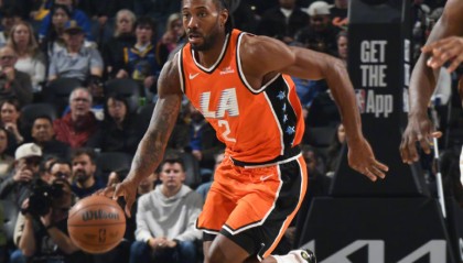 莱昂纳德双里程碑：连续38场20+生涯最长 突破16000分大关